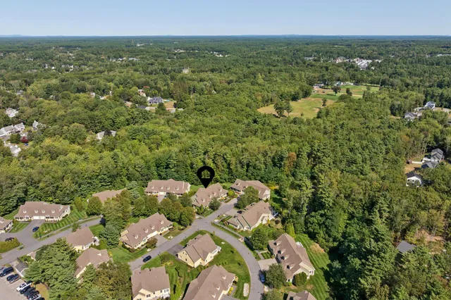 $725,000 | 4 Mainsail Lane, Unit 4, Saco, ME 04072