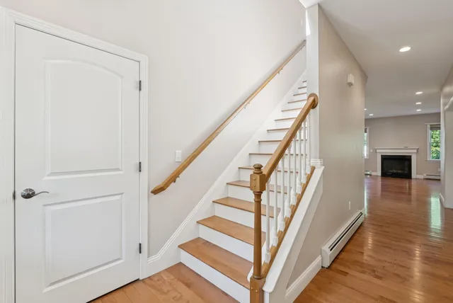 $725,000 | 4 Mainsail Lane, Unit 4, Saco, ME 04072