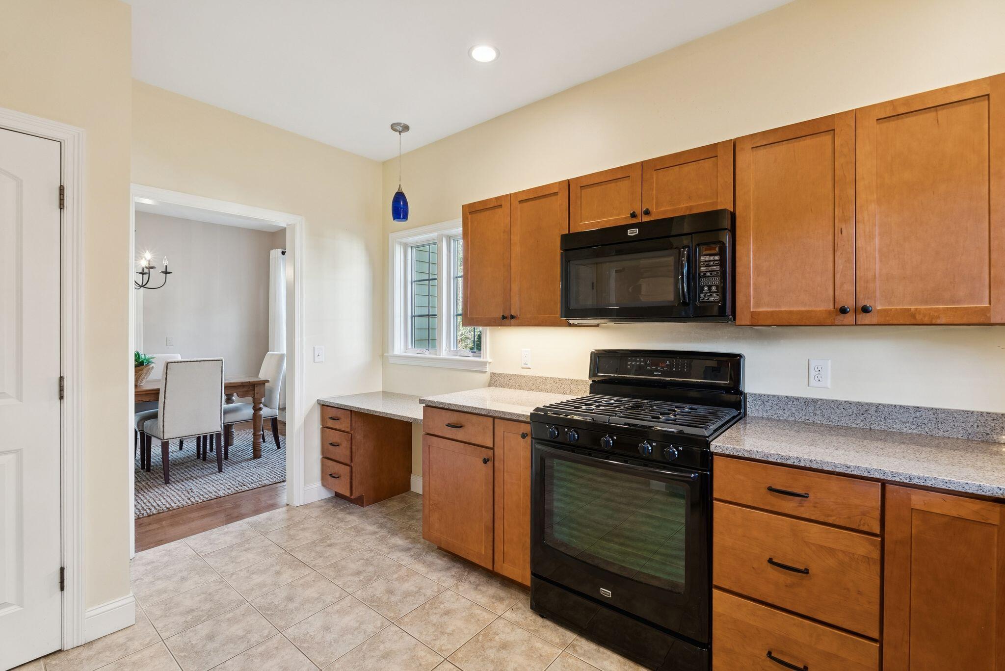 4 Mainsail Lane, Unit 4 Saco, ME 04072 - Photo 9 of 31 DSC09439