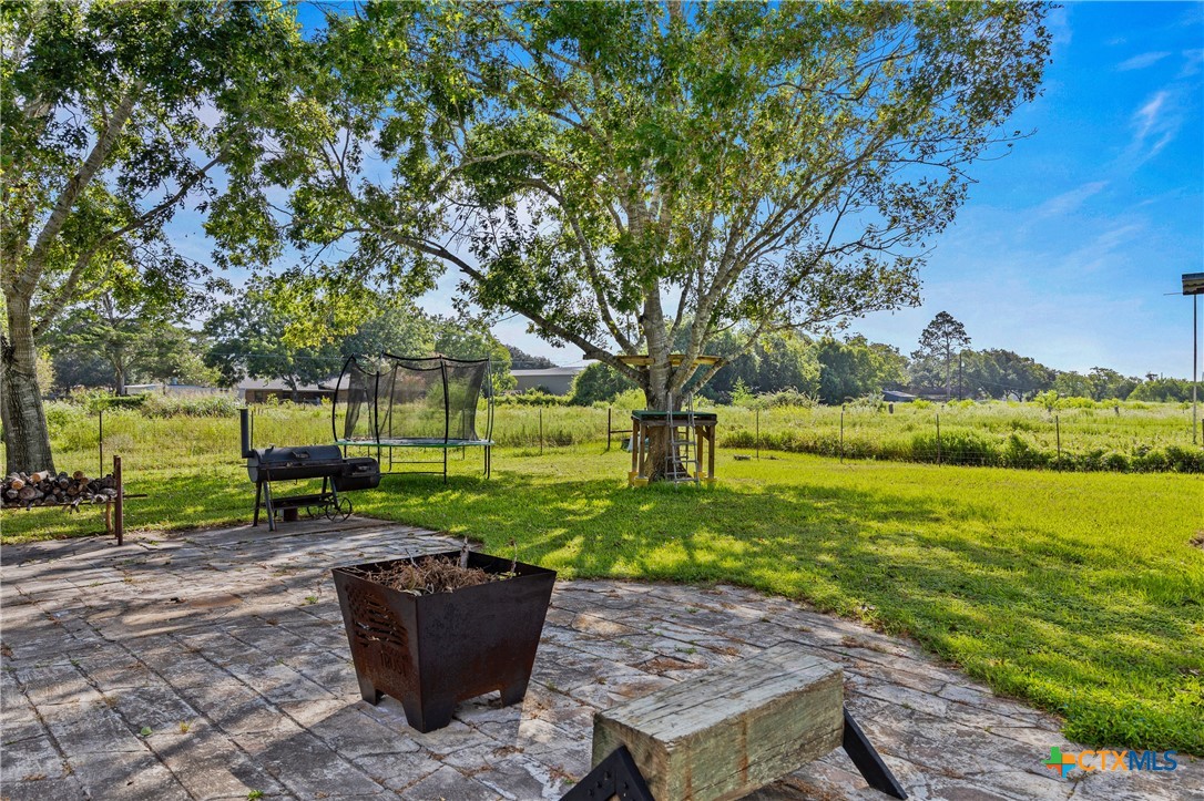 701 South Gilbert Road Edna, TX 77957 - Photo 41 of 48 Gallery Image 41