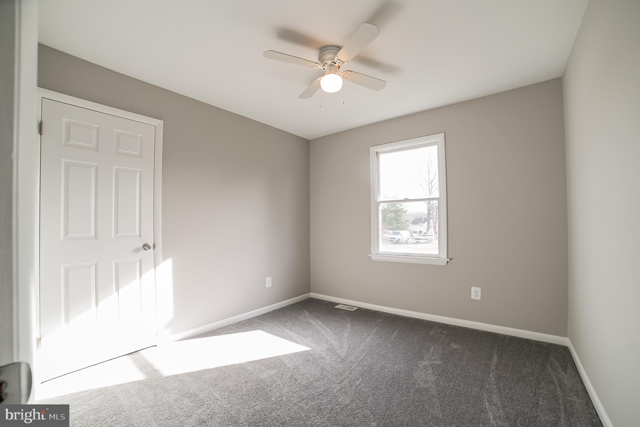 2007 Birch Road Essex, MD 21221 - Photo 14 of 39