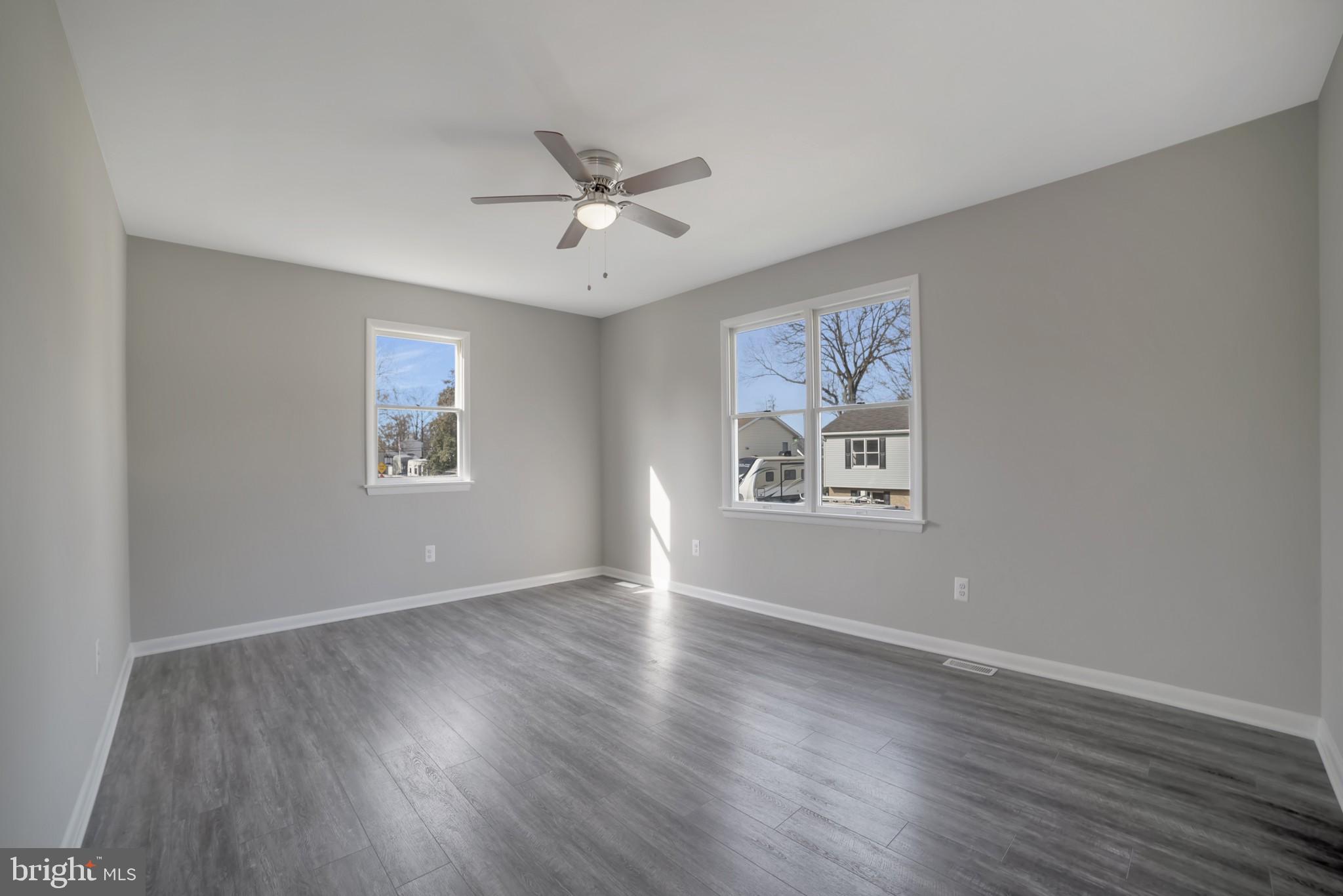 2007 Birch Road Essex, MD 21221 - Photo 4 of 39