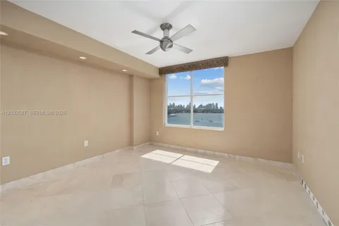 $1,450,000 | 1900 Sunset Harbour Drive, Unit 1008, Miami Beach, FL 33139