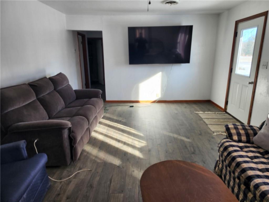 211 Lincoln Street Spickard, MO 64679 - Photo 3 of 20