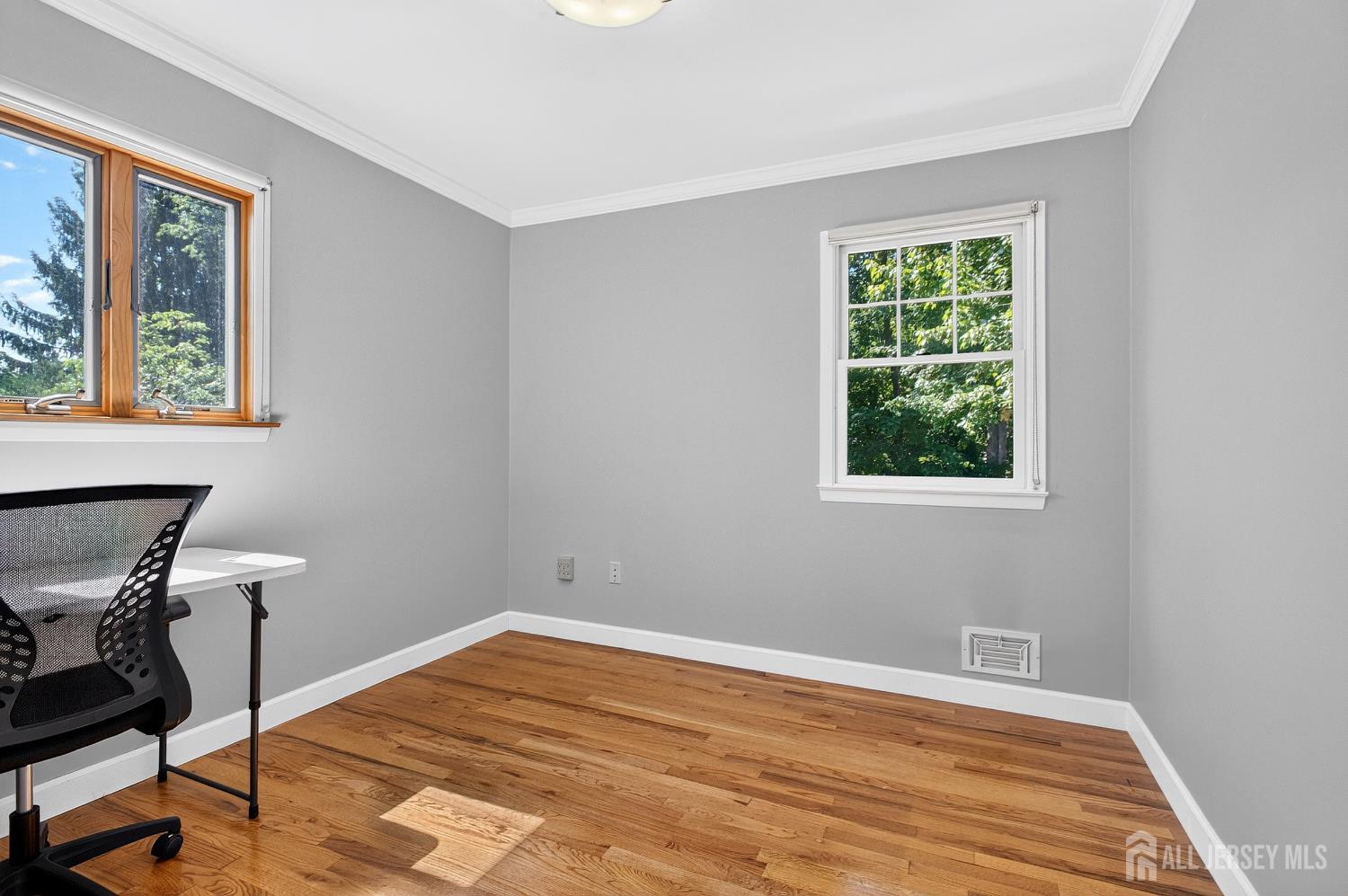 16 Brookdale Road East Brunswick, NJ 08816 - Photo 21 of 31