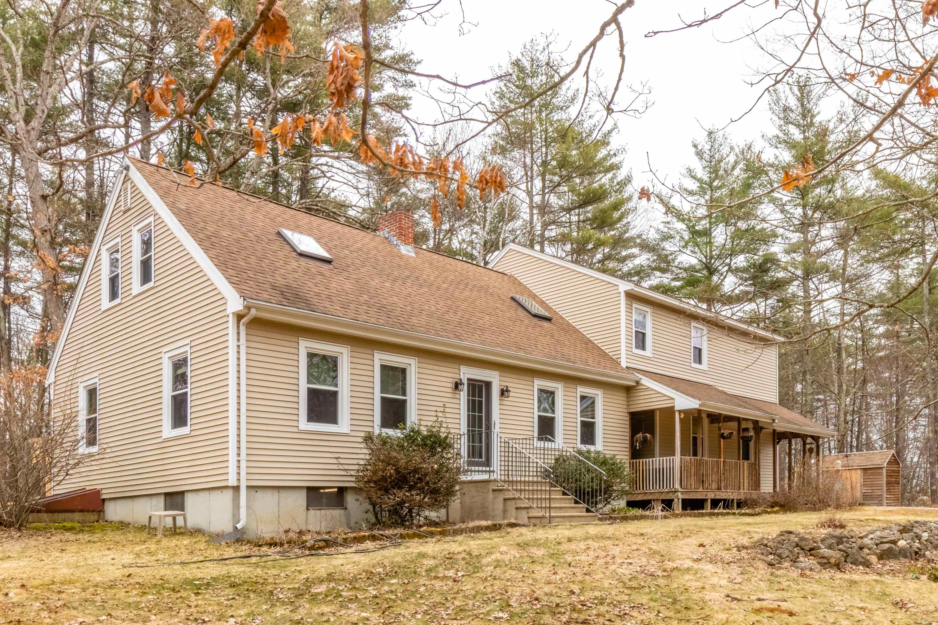 83 Weare Road New Boston, NH 03070 - Photo 2 of 23
