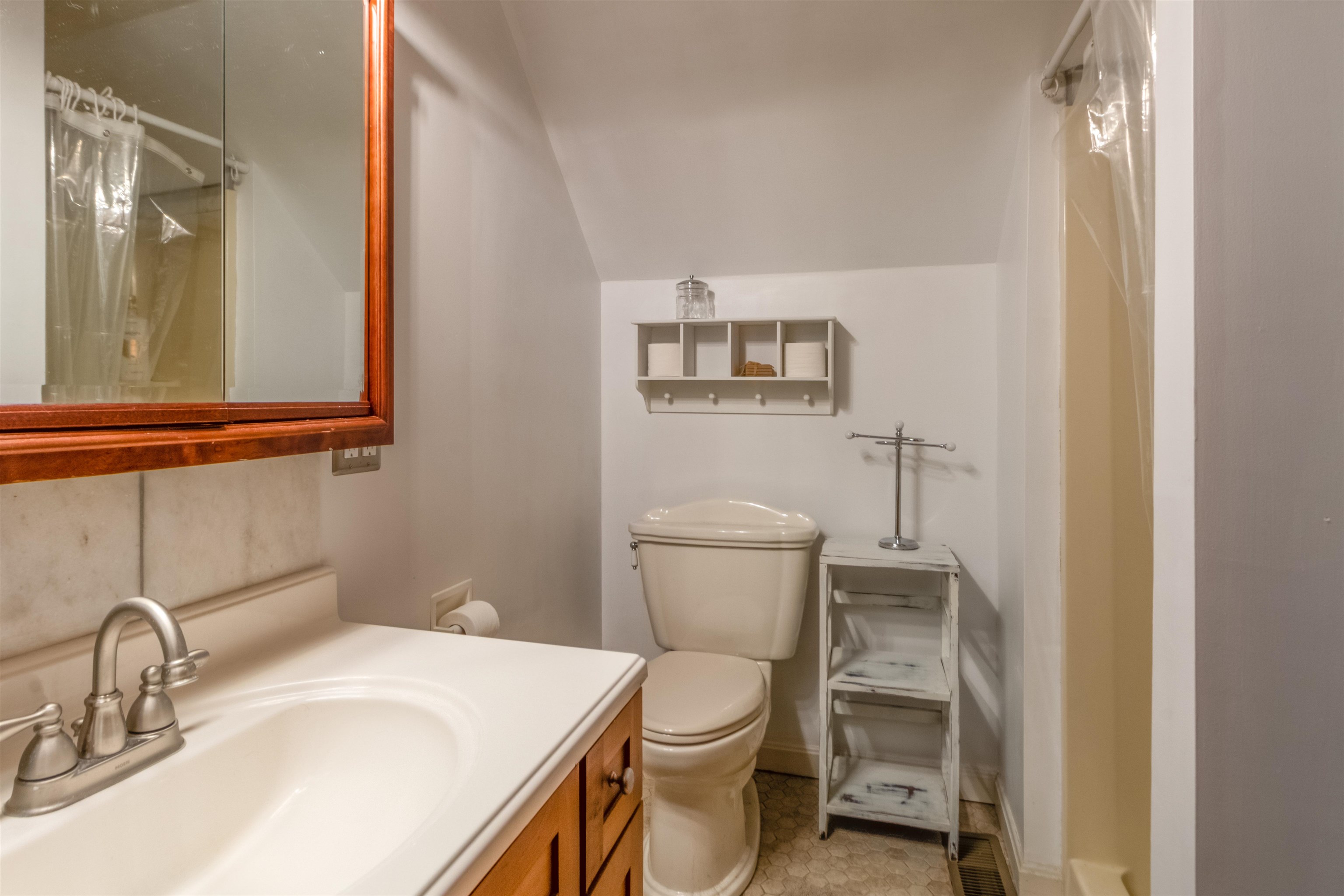83 Weare Road New Boston, NH 03070 - Photo 21 of 23