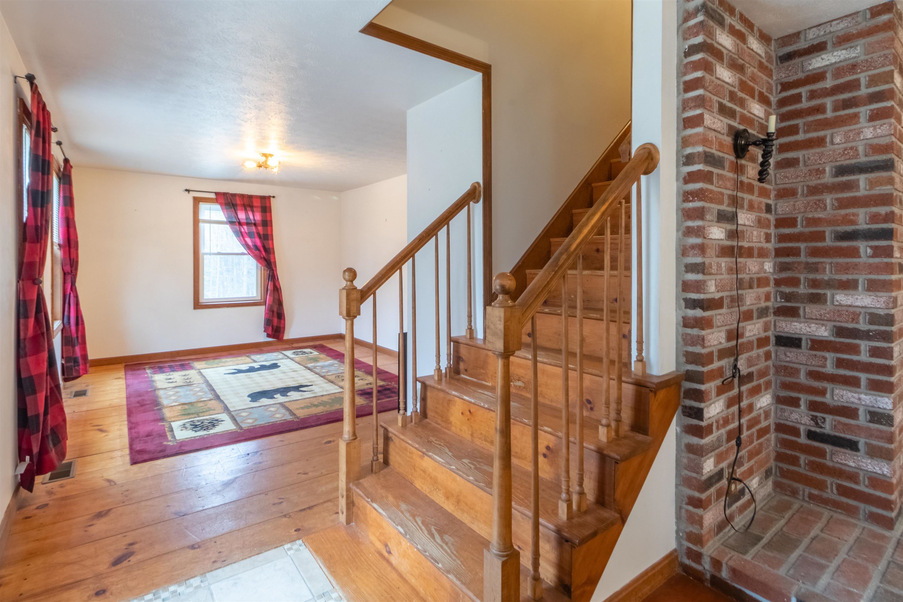 83 Weare Road New Boston, NH 03070 - Photo 8 of 23