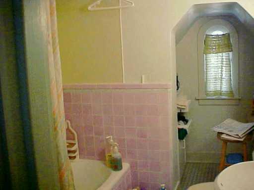 6514 Darlington Road Pittsburgh, PA 15217 - Photo 7 of 8 Gallery Image 7