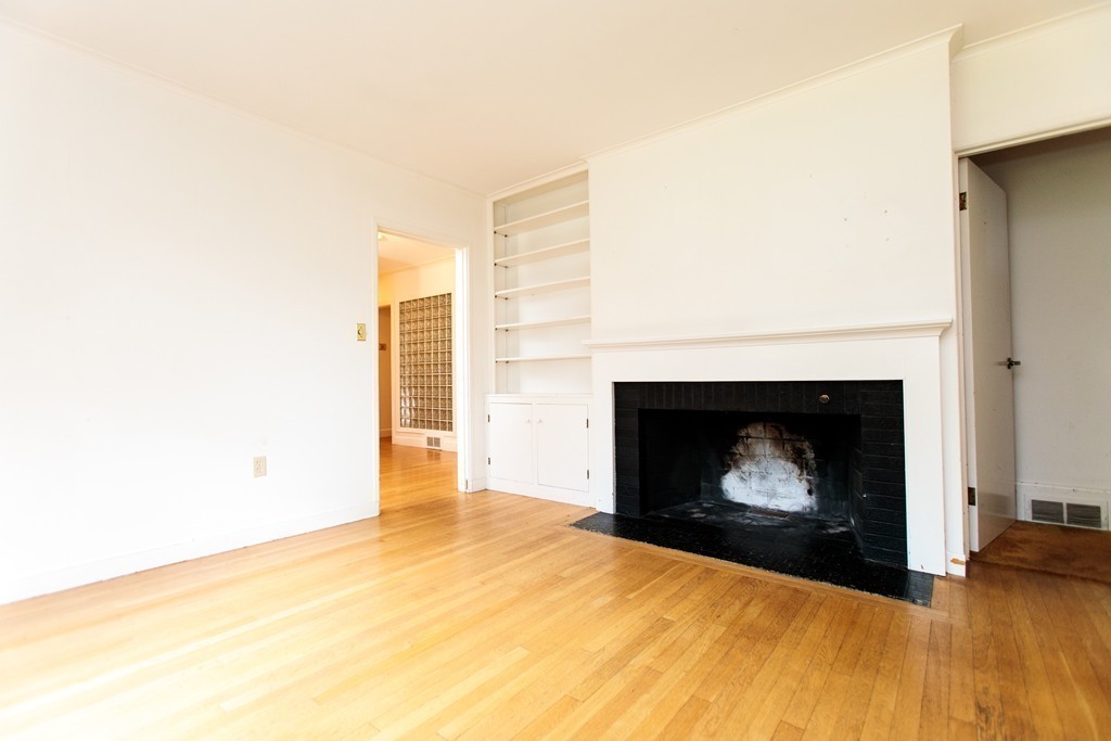 6 Columbine Road Weston, MA 02493 - Photo 11 of 22