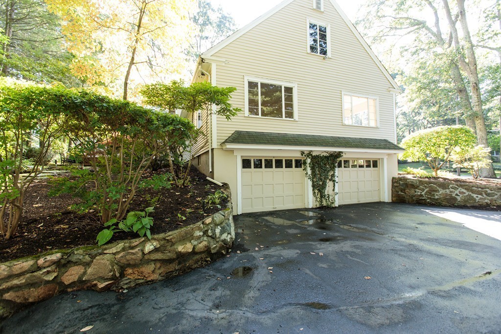 6 Columbine Road Weston, MA 02493 - Photo 20 of 22