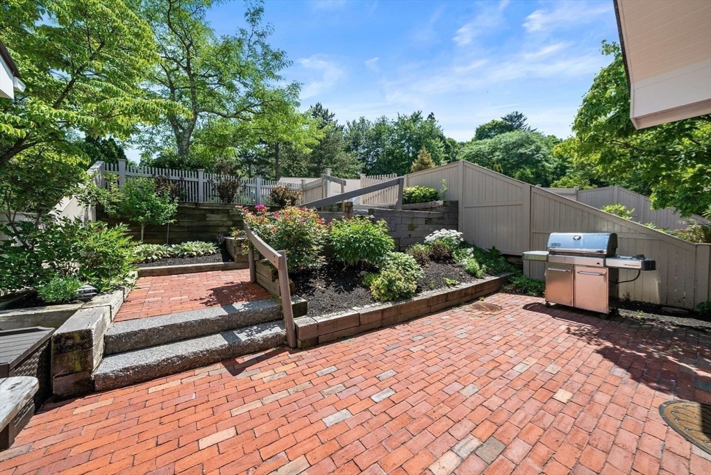 85 Algonquin Road, Unit 85 Chestnut Hill, MA 02467 - Photo 38 of 42
