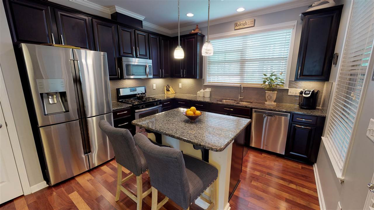10047 Lynnberry Place Raleigh, NC 27617 - Photo 8 of 29 Photo 8