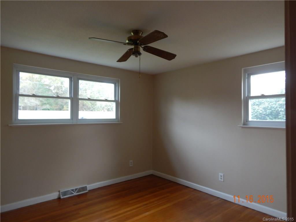 527 Moss Springs Road Albemarle, NC 28001 - Photo 4 of 19 Gallery Image 4