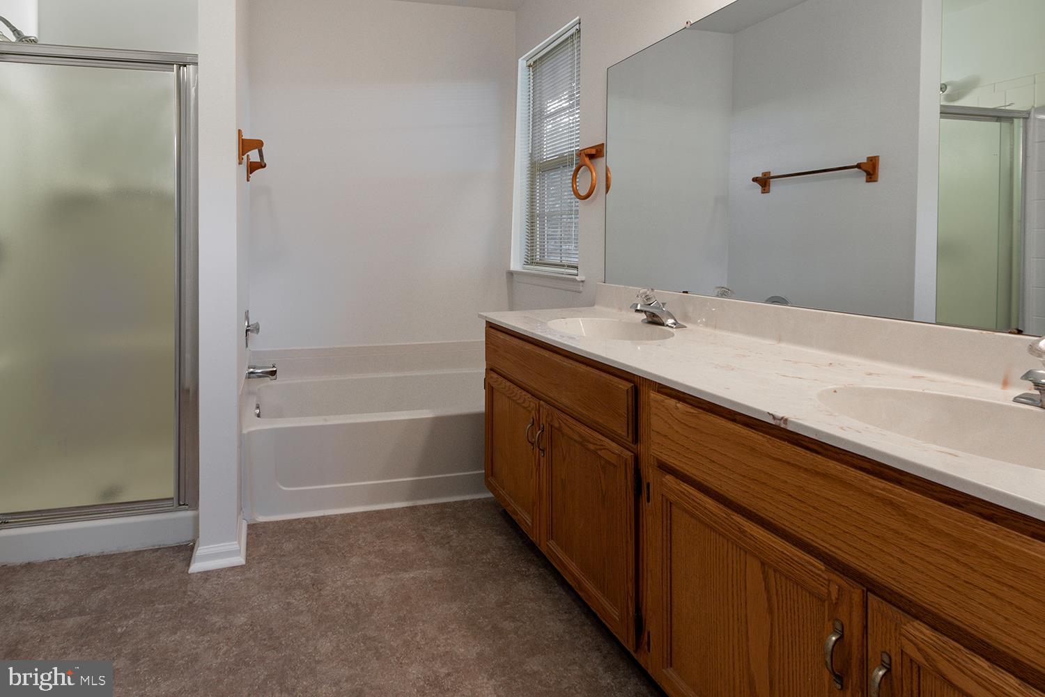 62 Springcress Drive Delran, NJ 08075 - Photo 16 of 28