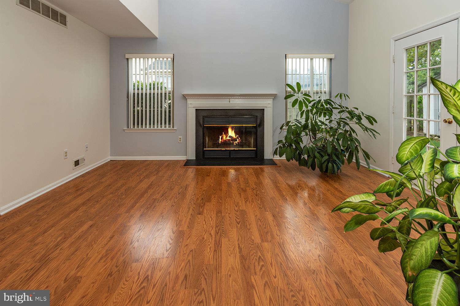 62 Springcress Drive Delran, NJ 08075 - Photo 3 of 28