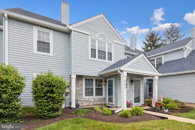 $355,000 | 365 Independence Drive, Southampton, PA 18966