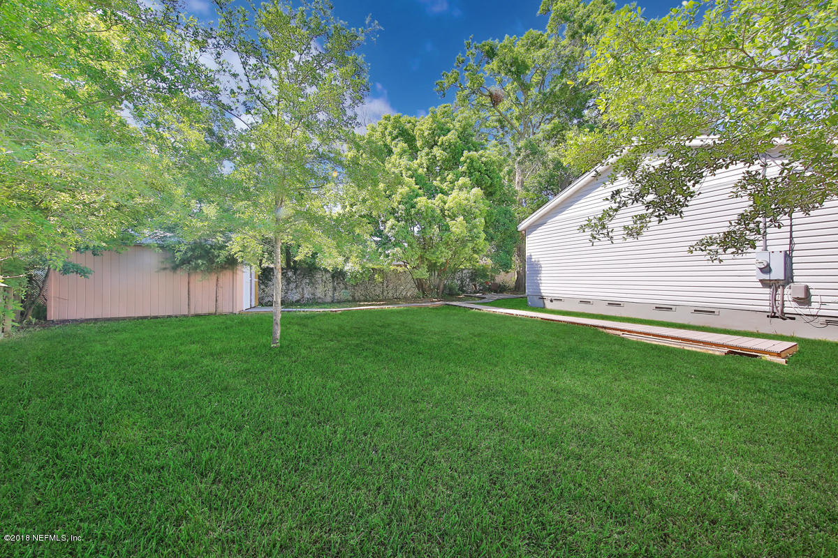 8010 Lone Star Road Jacksonville, FL 32211 - Photo 24 of 26 Side Yard