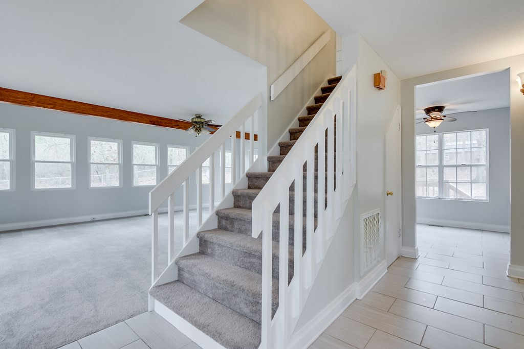 821 Old Barnwell Road Aiken, SC 29803 - Photo 5 of 38