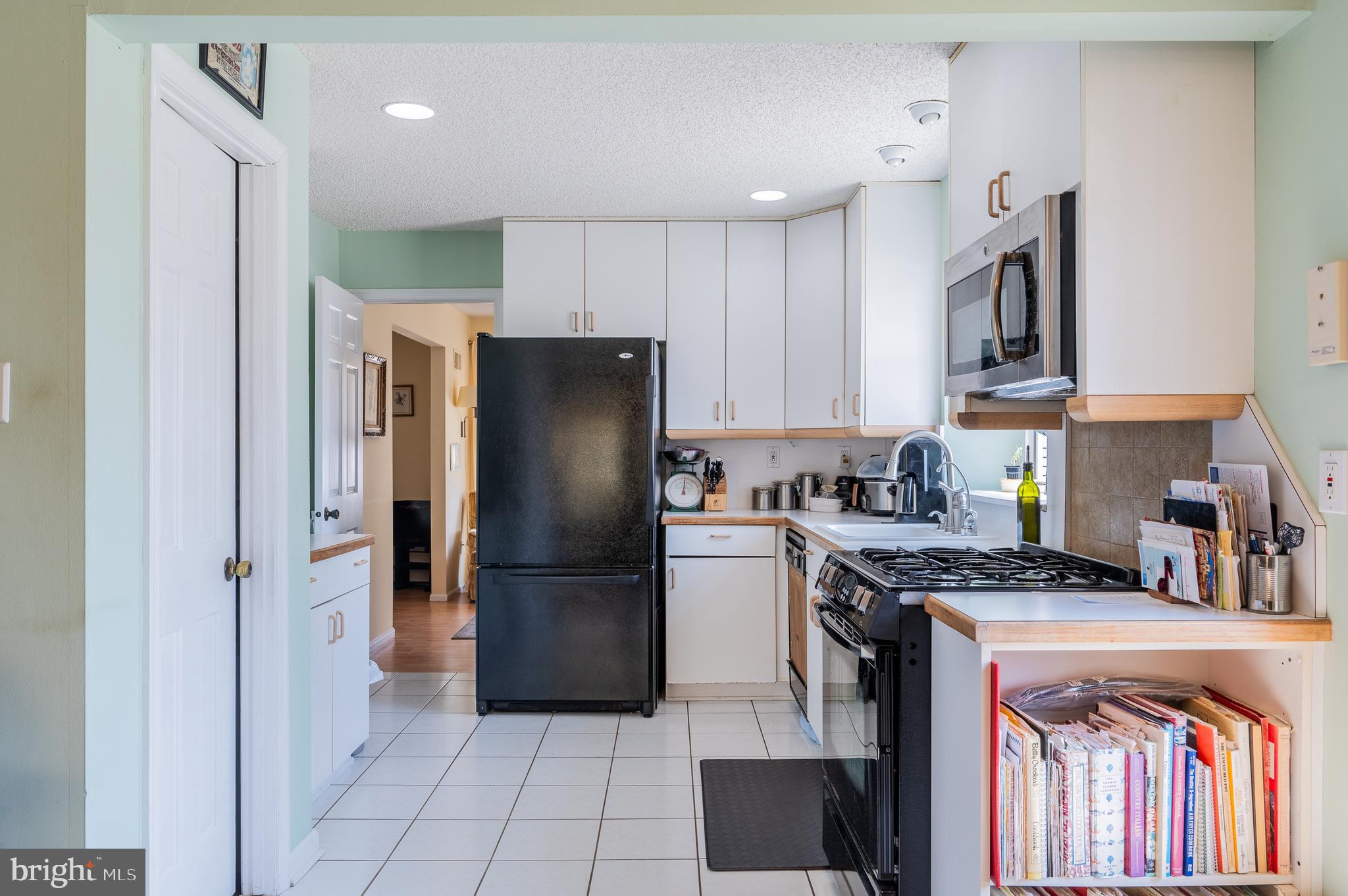 59 Morton Drive Manahawkin, NJ 08050 - Photo 21 of 83