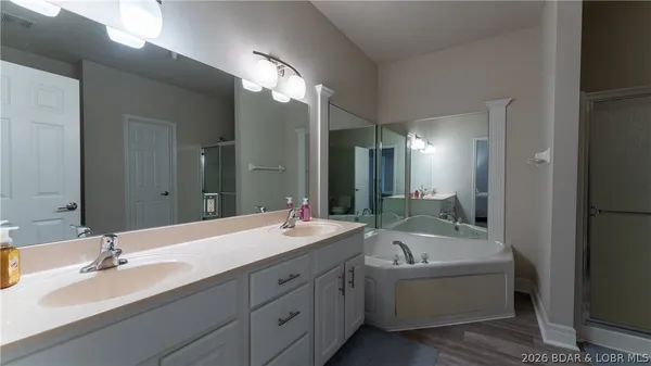 $524,900 | 248 Plaza Gardens Court, Unit 5A, Camdenton, MO 65020