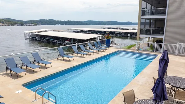 $524,900 | 248 Plaza Gardens Court, Unit 5A, Camdenton, MO 65020