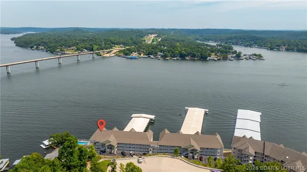 $524,900 | 248 Plaza Gardens Court, Unit 5A, Camdenton, MO 65020