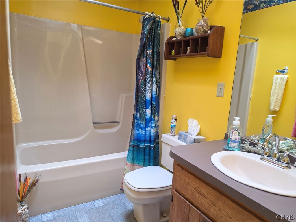 1120 County Rte 17 Constantia, NY 13028 - Photo 32 of 49 Gallery Image 32