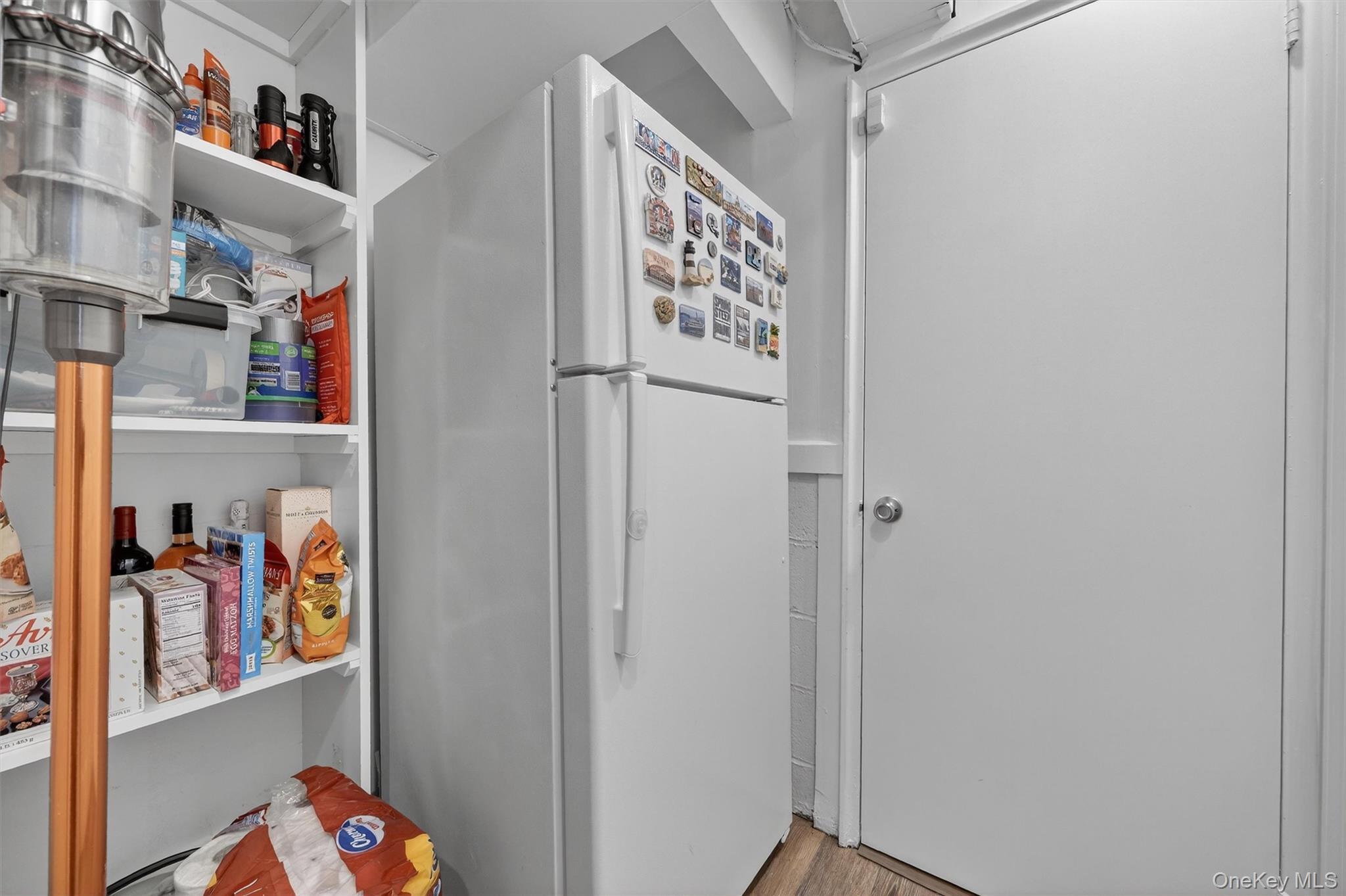 18 Clovebrook Road Valhalla, NY 10595 - Photo 31 of 39