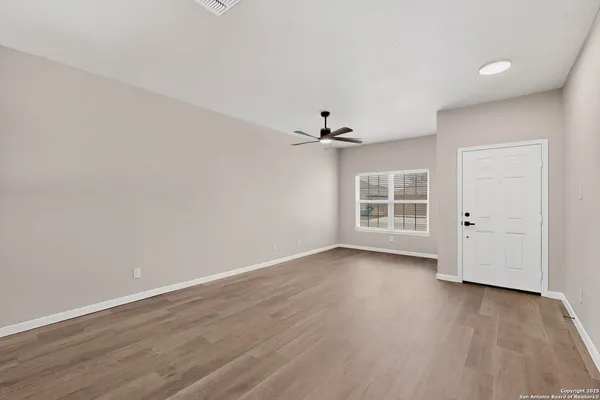 $297,500 | 15022 Harbor Landing, Von Ormy, TX 78073