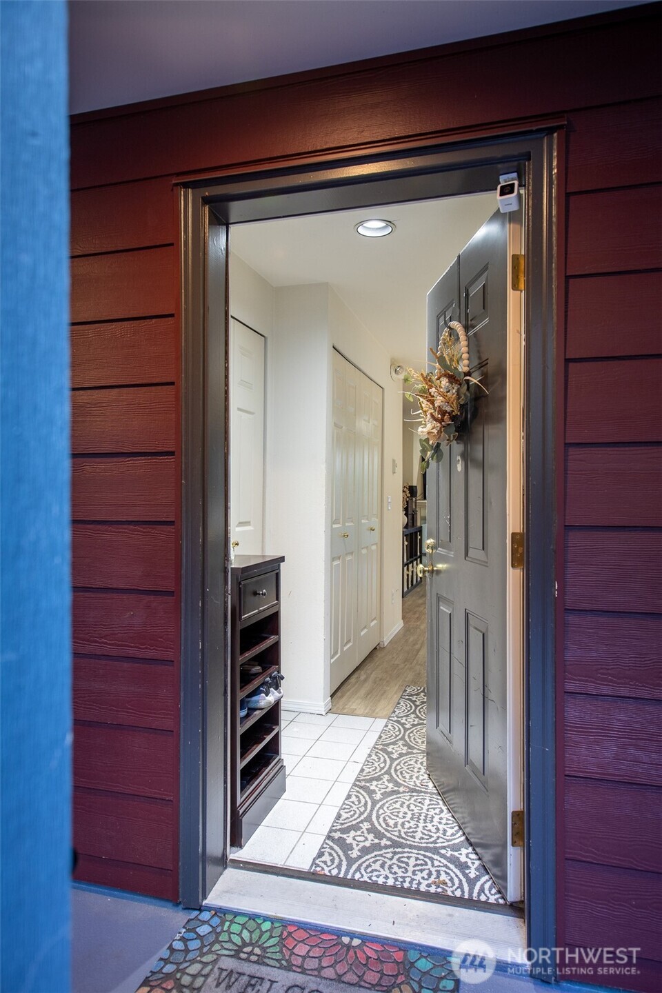 15917 Waynita Way Northeast, Unit E206 Bothell, WA 98011 - Photo 4 of 27