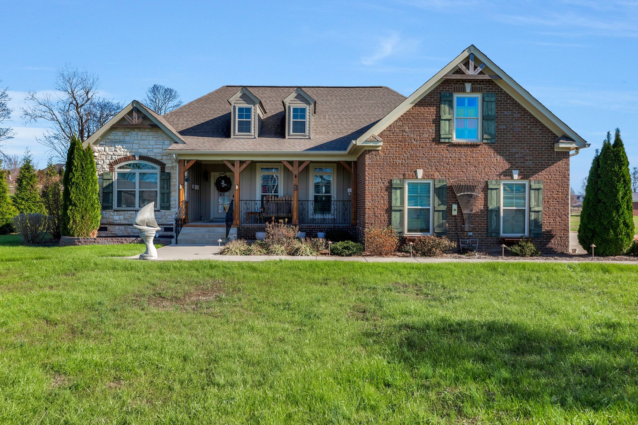 3043 Crossgate Lane Columbia, TN 38401 - Photo 1 of 45 a front view of a house with a yard