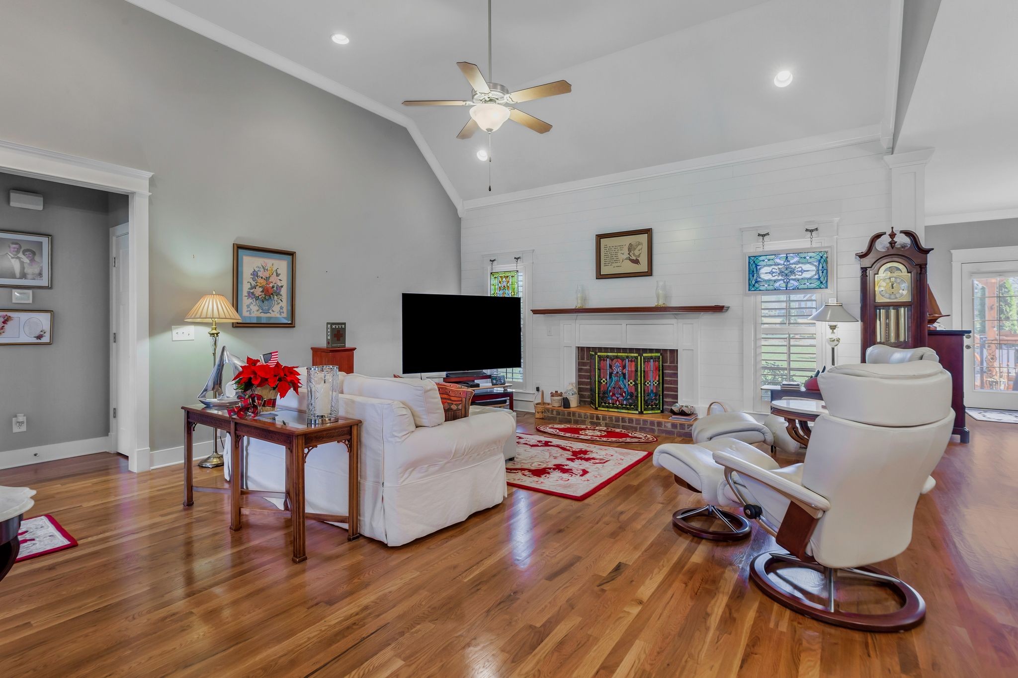 3043 Crossgate Lane Columbia, TN 38401 - Photo 11 of 45 a living room with furniture and a flat screen tv