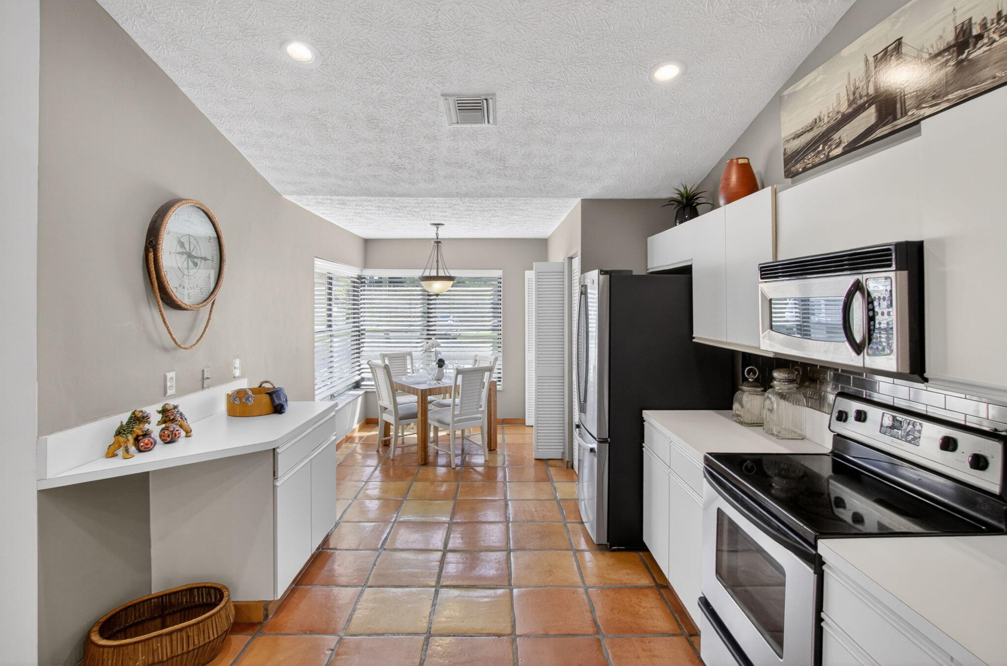 22663 Meridiana Drive Boca Raton, FL 33433 - Photo 10 of 73 10-web-or-mls-DSC_4418