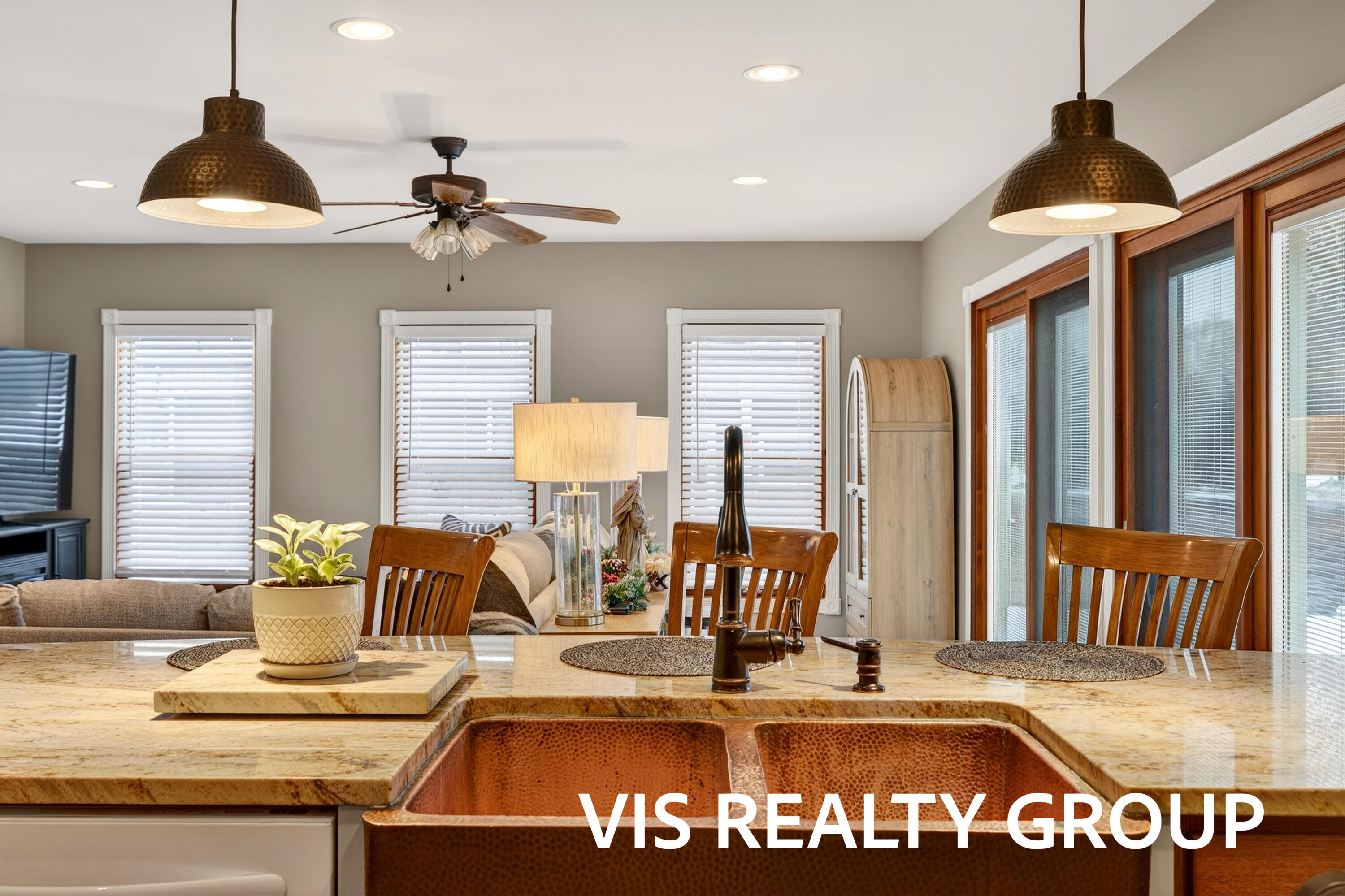 223 East Savidge Street Spring Lake, MI 49456 - Photo 40 of 77 40-print-2R9A2809