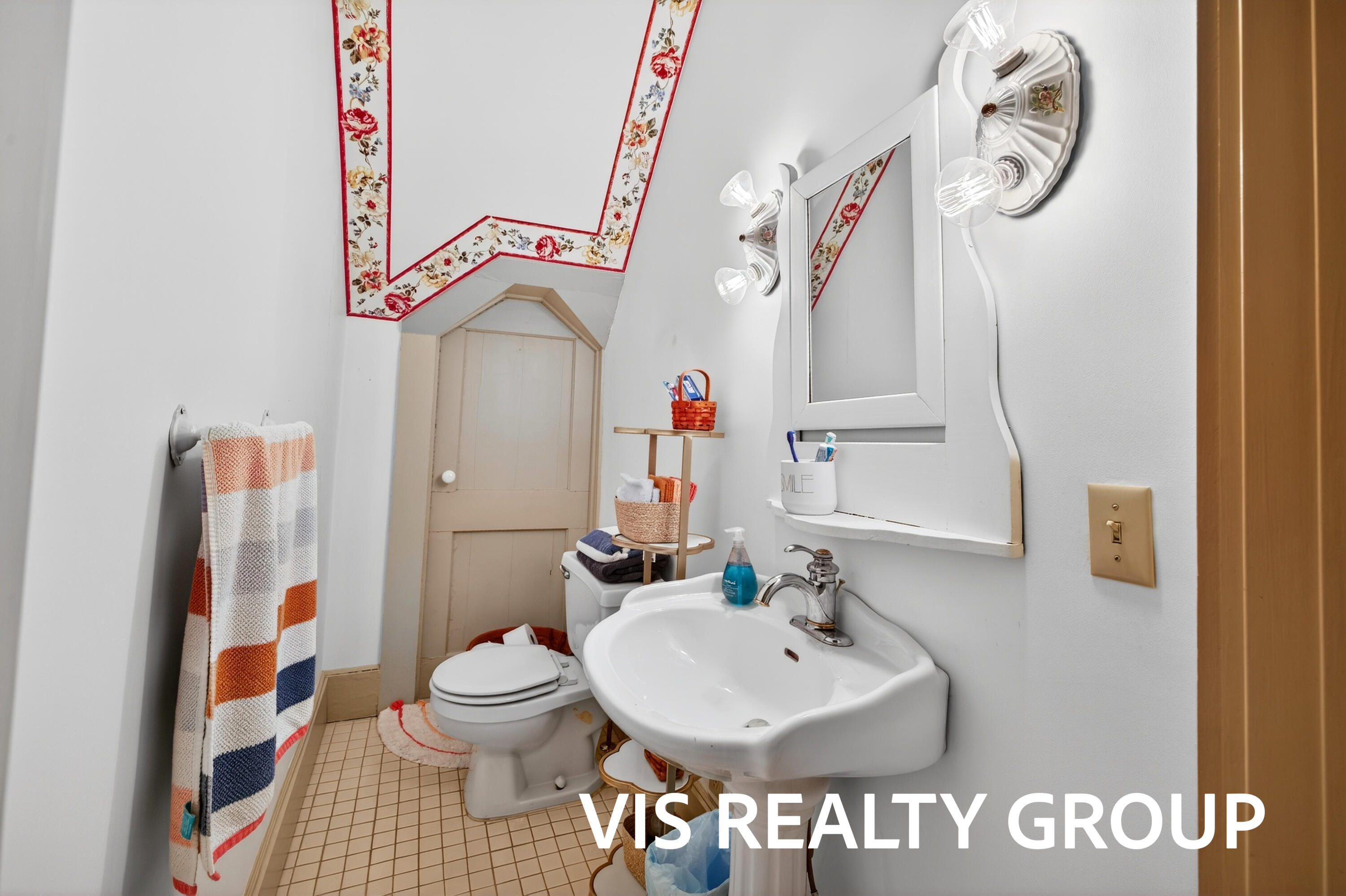 223 East Savidge Street Spring Lake, MI 49456 - Photo 54 of 72 51-print-2R9A2969