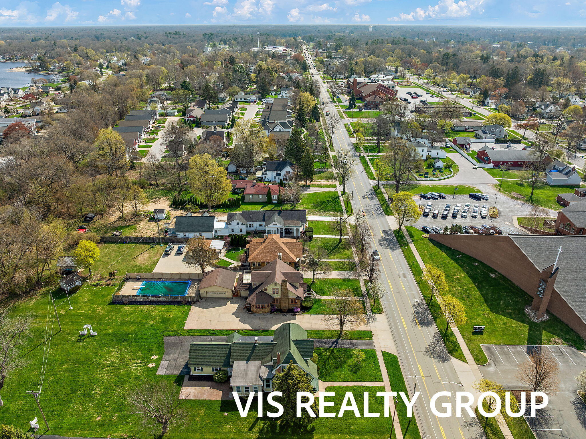 223 East Savidge Street Spring Lake, MI 49456 - Photo 72 of 72 94-web-or-mls-DJI_0194