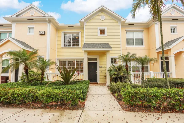 $3,500 | 826 Dakota Drive, Unit 105, Jupiter, FL 33458