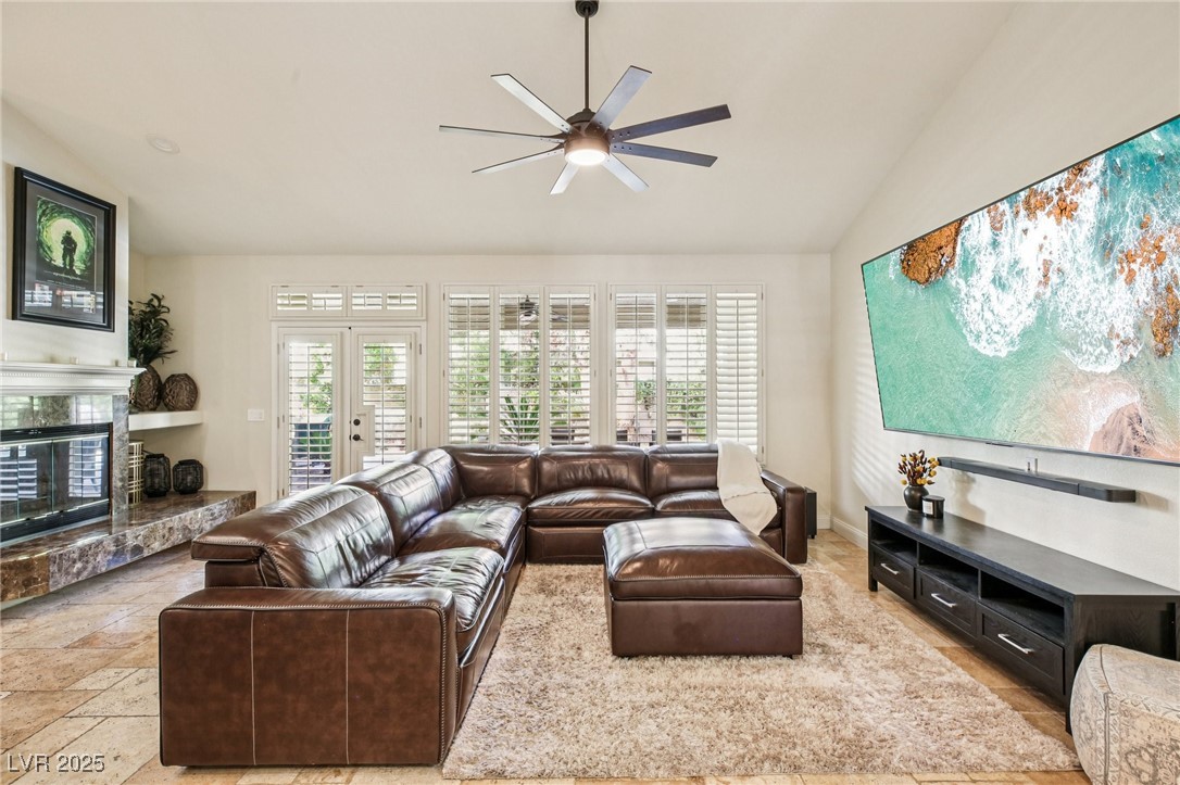 193 Webster Way Henderson, NV 89074 - Photo 12 of 83