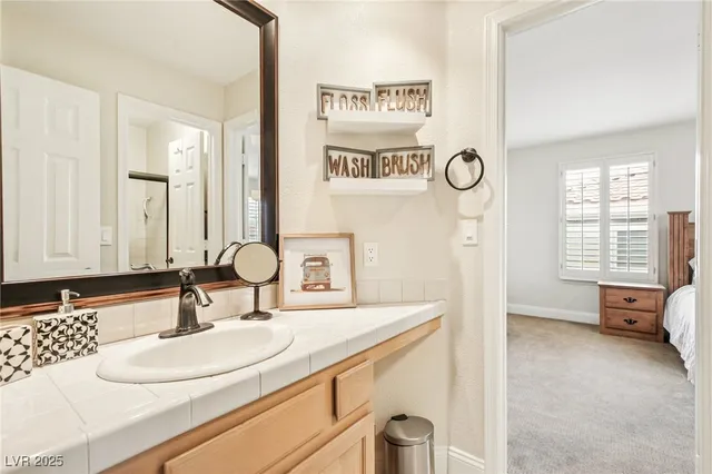 $939,998 | 193 Webster Way, Henderson, NV 89074