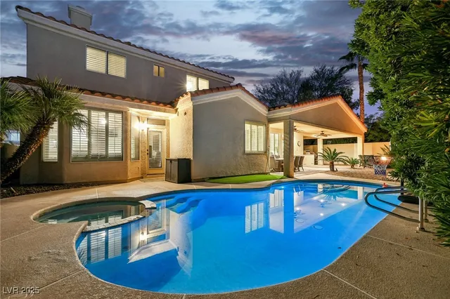 $939,998 | 193 Webster Way, Henderson, NV 89074