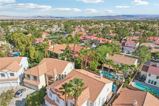 $939,998 | 193 Webster Way, Henderson, NV 89074