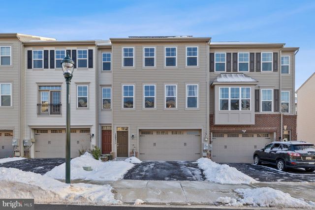 $725,000 | 15931 Coolidge Avenue, Silver Spring, MD 20906