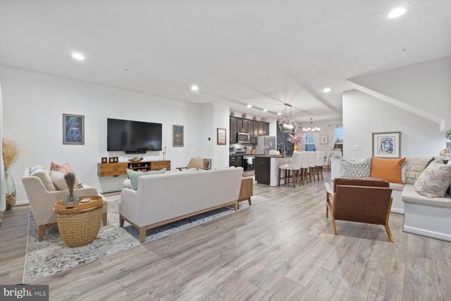 $725,000 | 15931 Coolidge Avenue, Silver Spring, MD 20906