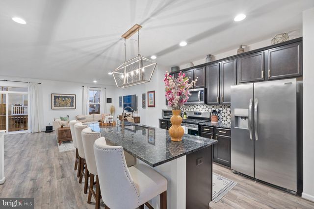 $725,000 | 15931 Coolidge Avenue, Silver Spring, MD 20906