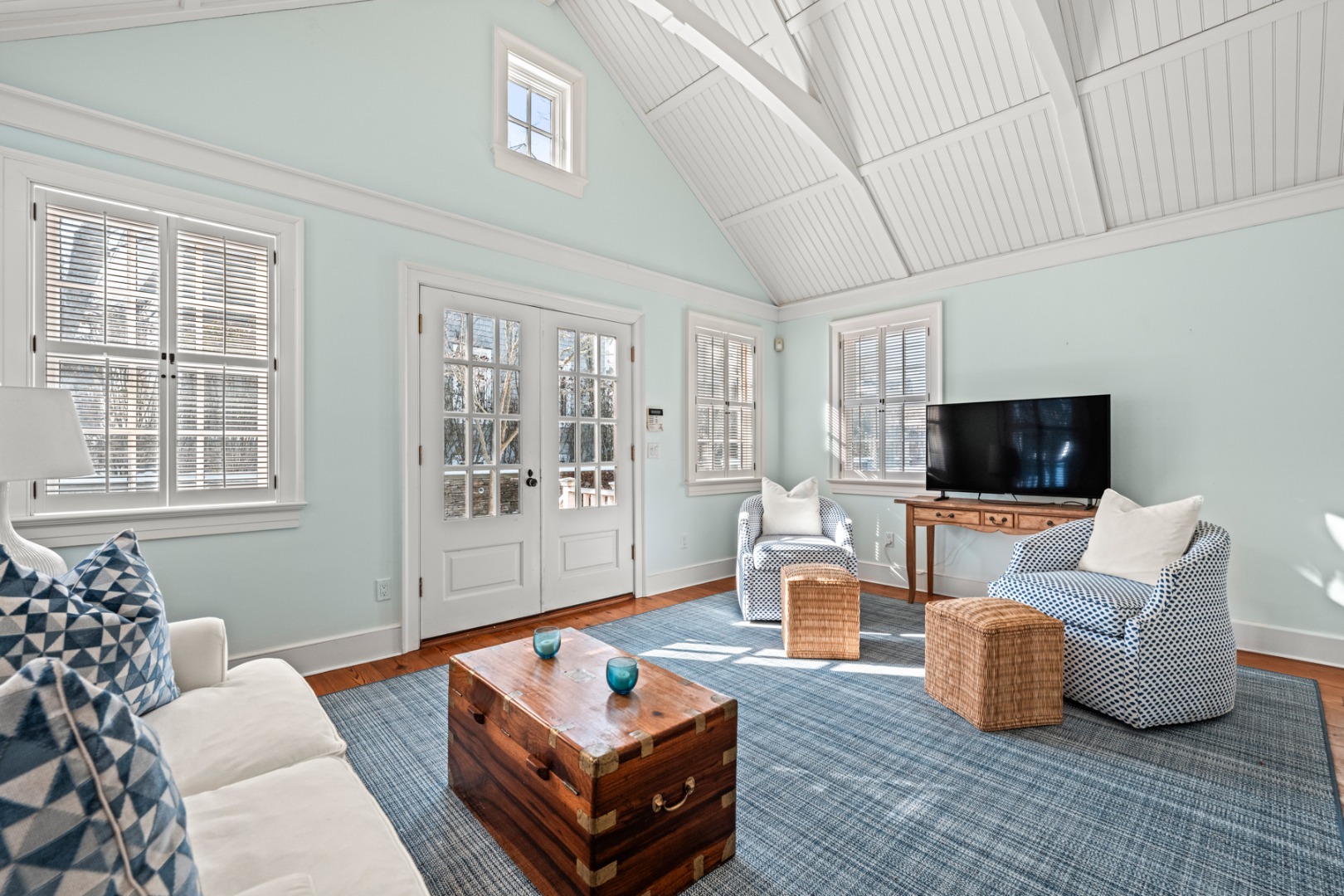 18 Mill Street Nantucket, MA 02554 - Photo 41 of 47