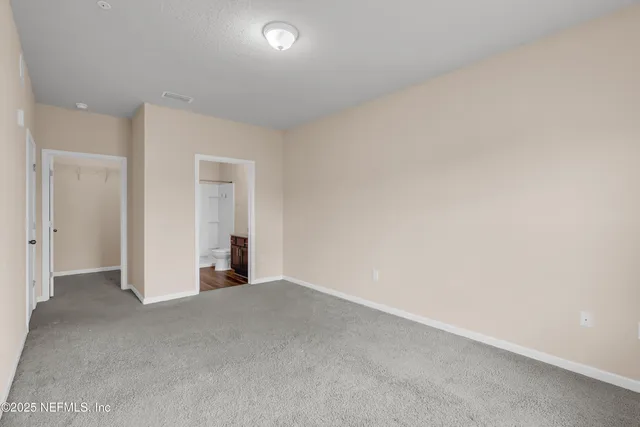 $180,000 | 4931 Key Lime Drive, Unit 306, Jacksonville, FL 32256