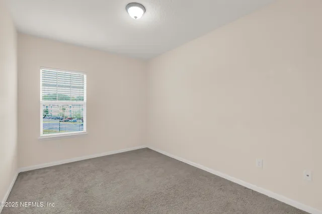 $180,000 | 4931 Key Lime Drive, Unit 306, Jacksonville, FL 32256