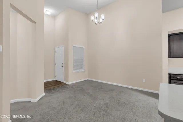 $180,000 | 4931 Key Lime Drive, Unit 306, Jacksonville, FL 32256