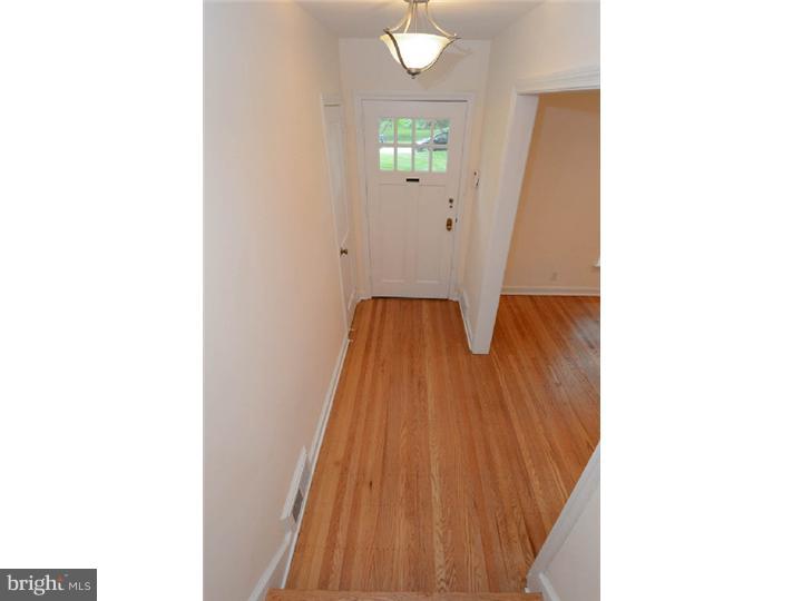 431 Red Leaf Road Wynnewood, PA 19096 - Photo 5 of 19 Gallery Image 5